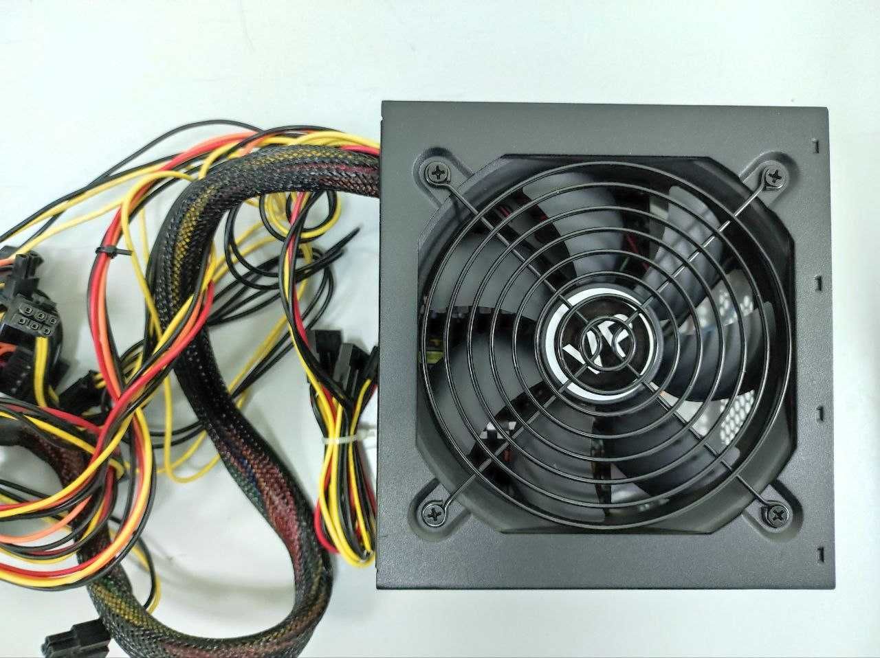 Блок Питания AeroCool VP-550, в отличном состоянии