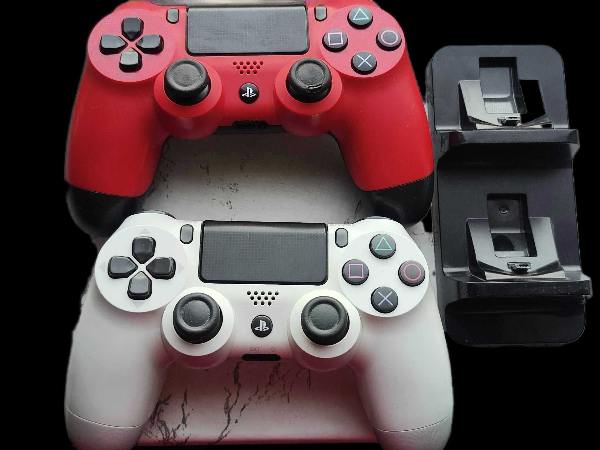 PS4 Pro - 1TB + 3 контролера