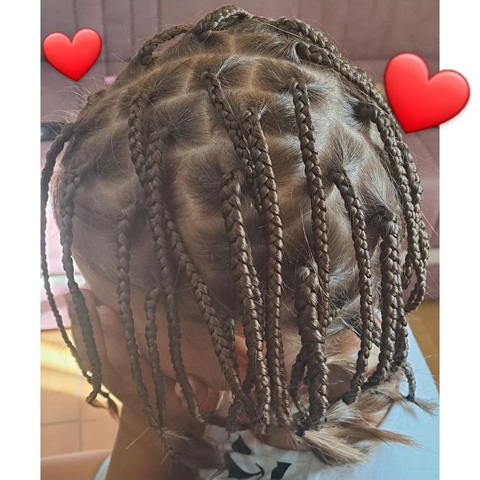 Codițe Afro. Pitesti