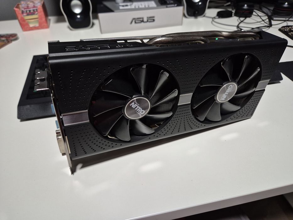 Видео карта RX580 Nitro+ 4GB