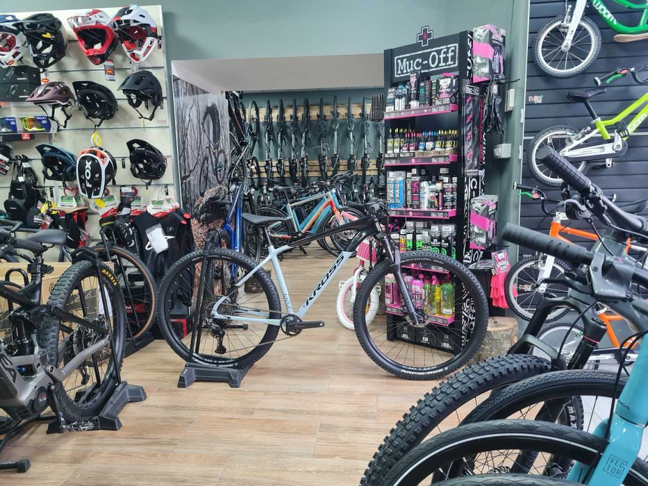 Bicicleta Kross Level 7.0 M 29 L in stoc la Est Bike Funky Sports