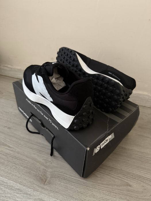 New  Balance  327