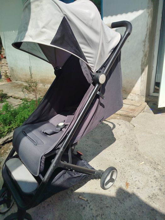 Продам детскую коляску карейская