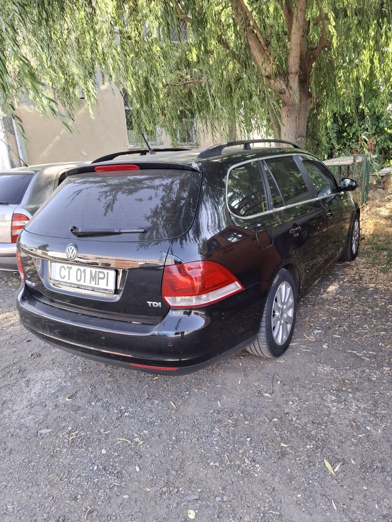 Vând  vw golf 5 1.9