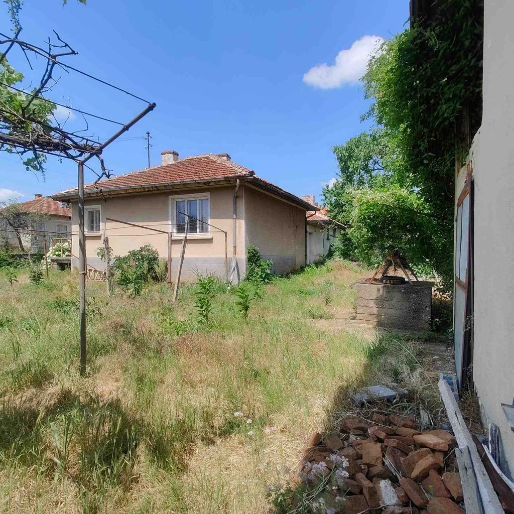 Продава се Къща в с. Гара Орешец, Област Видин - 56 кв.м за 286 €/кв.м - Снимка #1