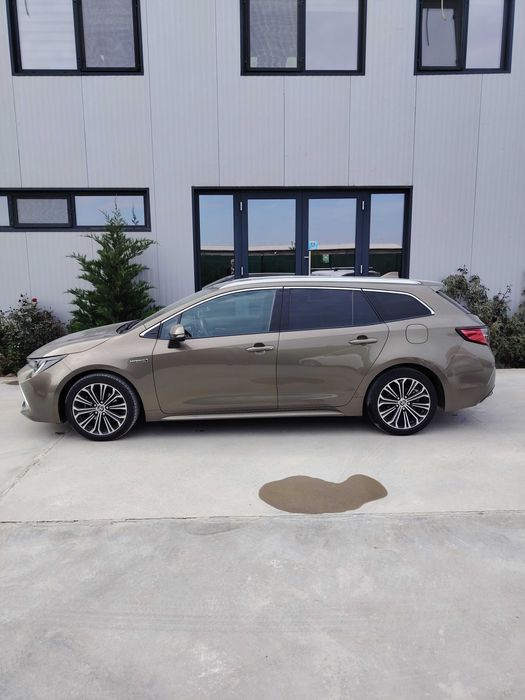 Vand Toyota Corolla Hibrid 1.8