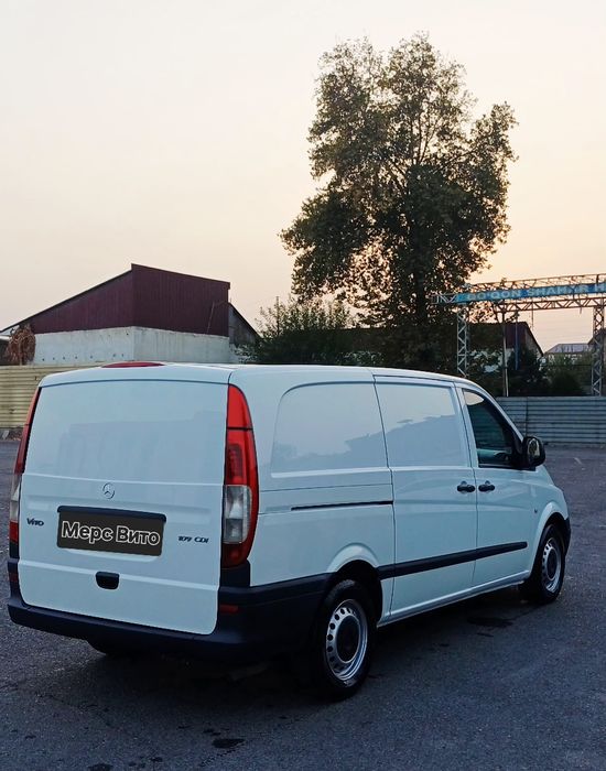 Мерседес Вито 2008