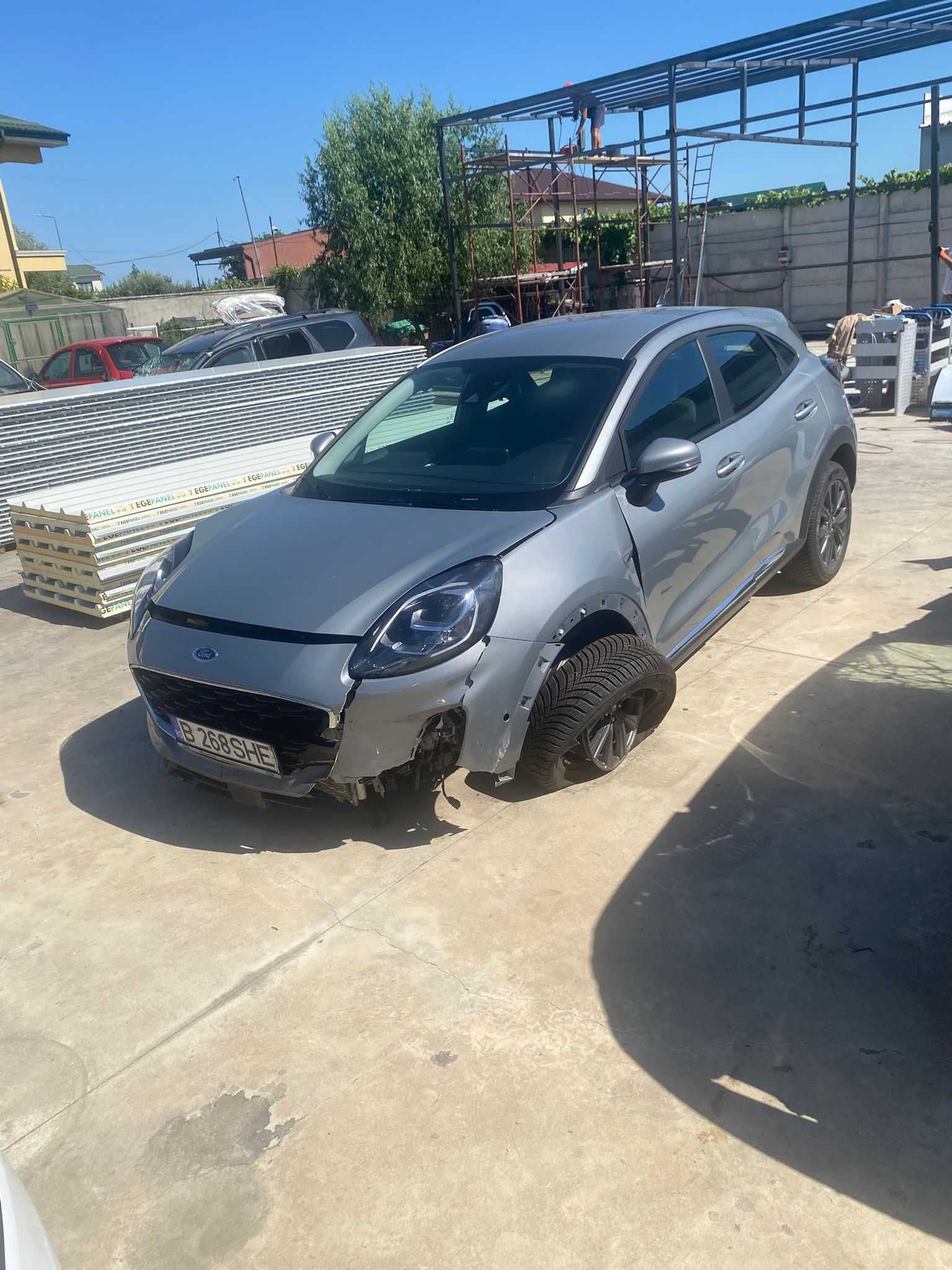 ford puma avariat 2024 hybrid, automat 8000 km
