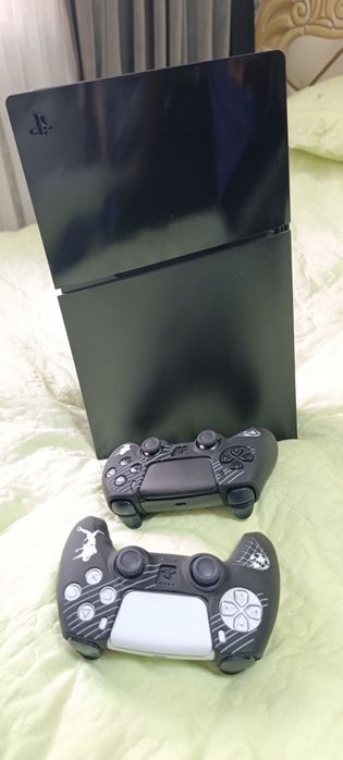 Plestation 5 slim