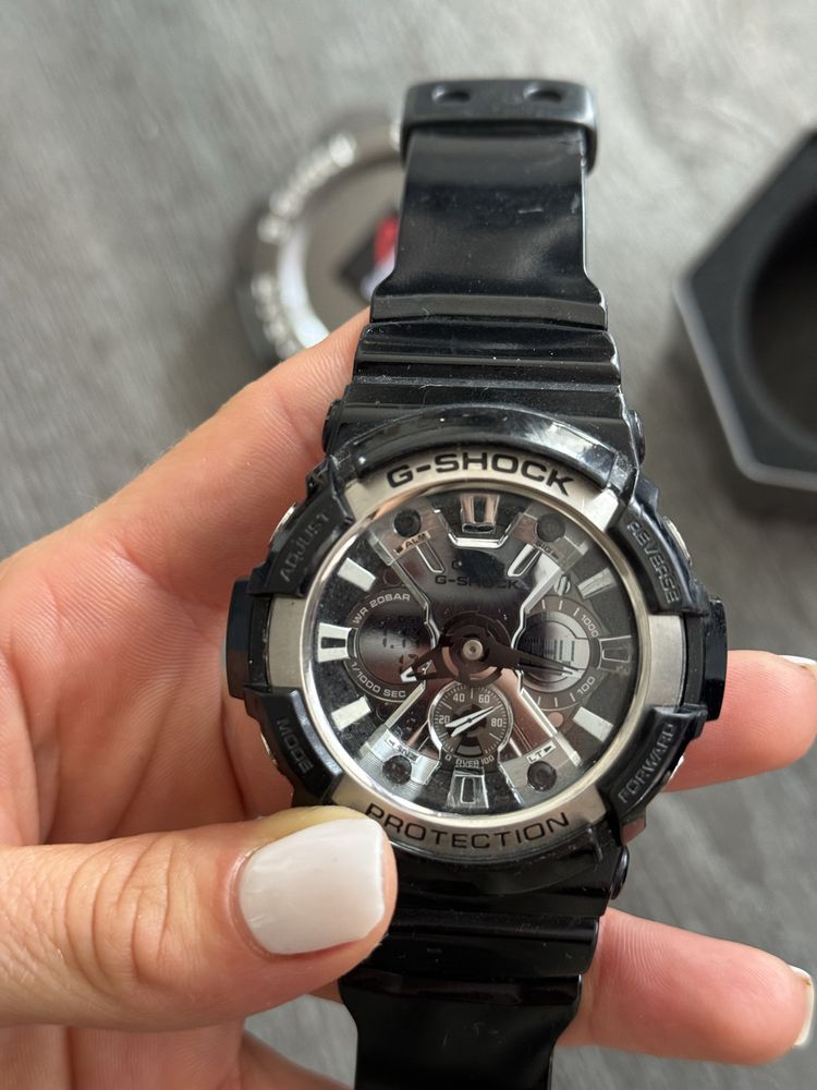 Casio G-Shock GA-200BW