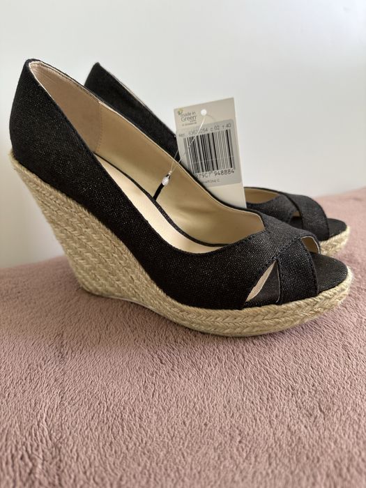 НОВИ - Летни обувки Манго, MANGO - 15 лв.