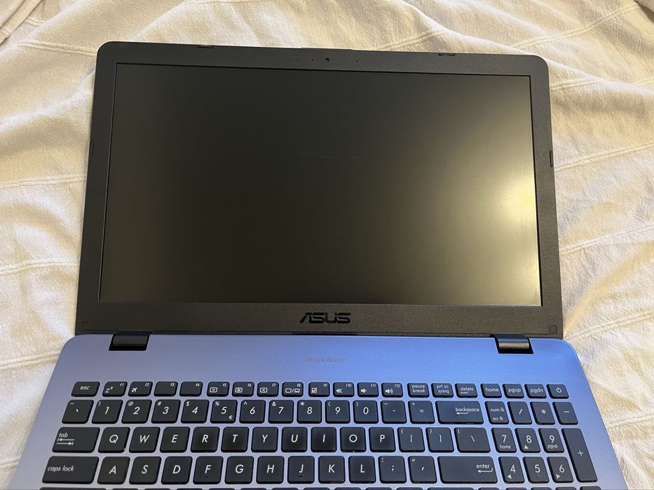 Laptop Asus VivoBook 15 15.6” inch X542UAR i5-8250U