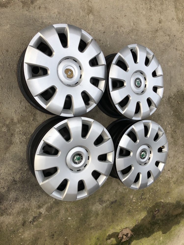 4 Jante tabla+capace Skoda Octavia 1; Fabia 6,5JxR15; 5x100