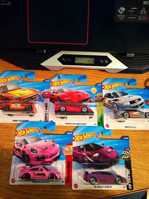 HOT WHEELS колички