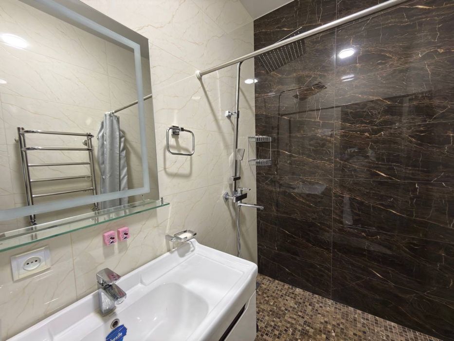 Продаётся КВАРТИРА 3/10/25 на 67м2 ЖК "Akay City" Дархан м. Х.Алимжана