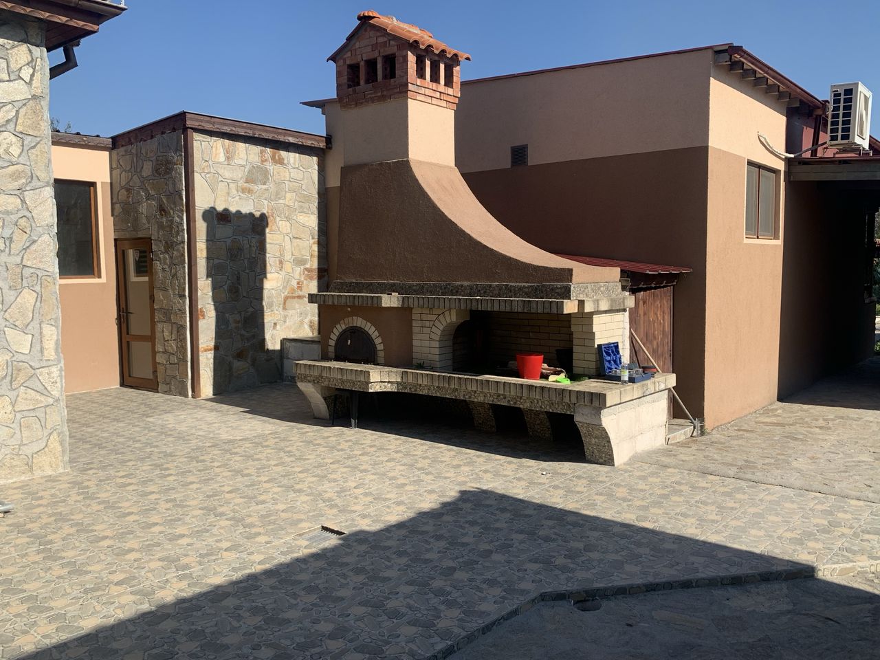 Продава се Къща в Първомай - 230 кв.м за 1218 €/кв.м - Снимка #3
