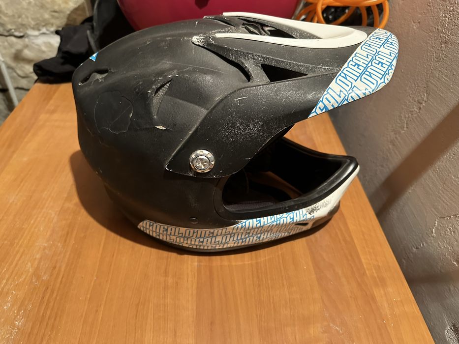 Каска Oneal M размер