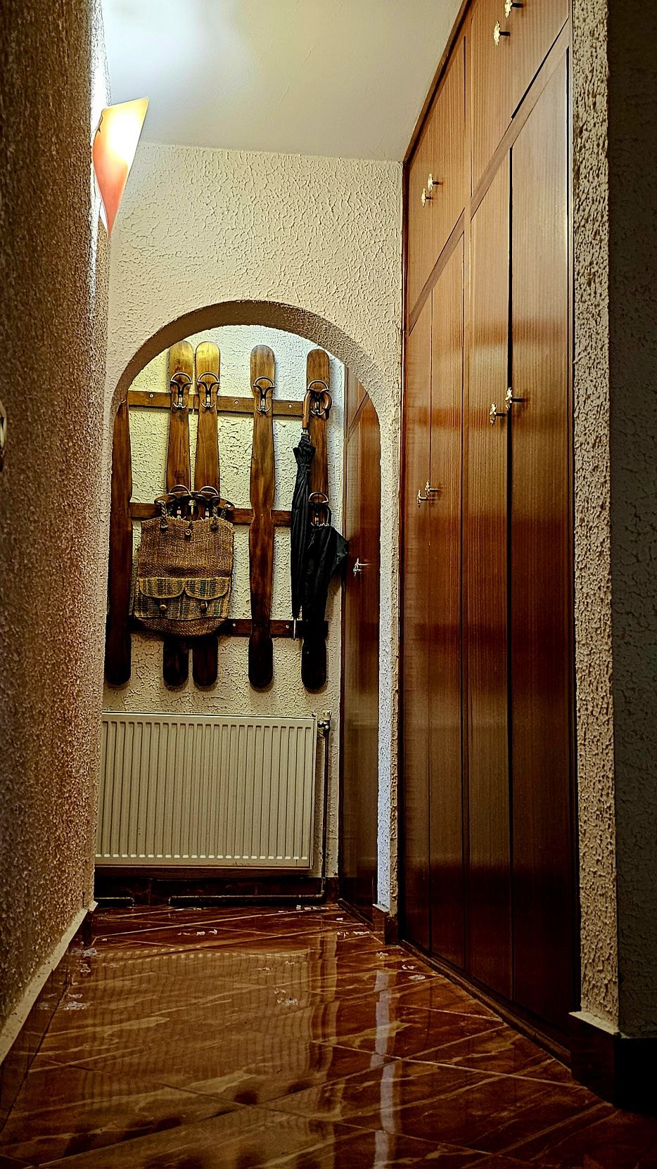 Apartament 4 camere, decomandat în sectorul 1, negociabil