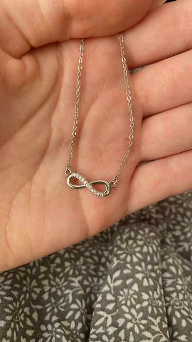 Сребърно колие на Swan pearls