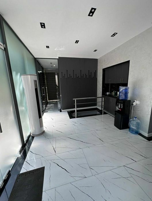 Продаётся коммерческое помещение (нежилое) Ц-5 2-Линия