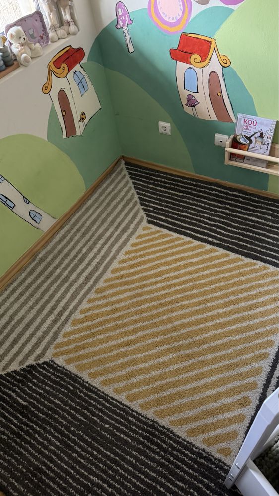 Запазен килим от IKEA