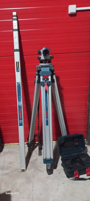 Nivela Optica Bosch Gol 26 G / Rigla de masurare / Stativ