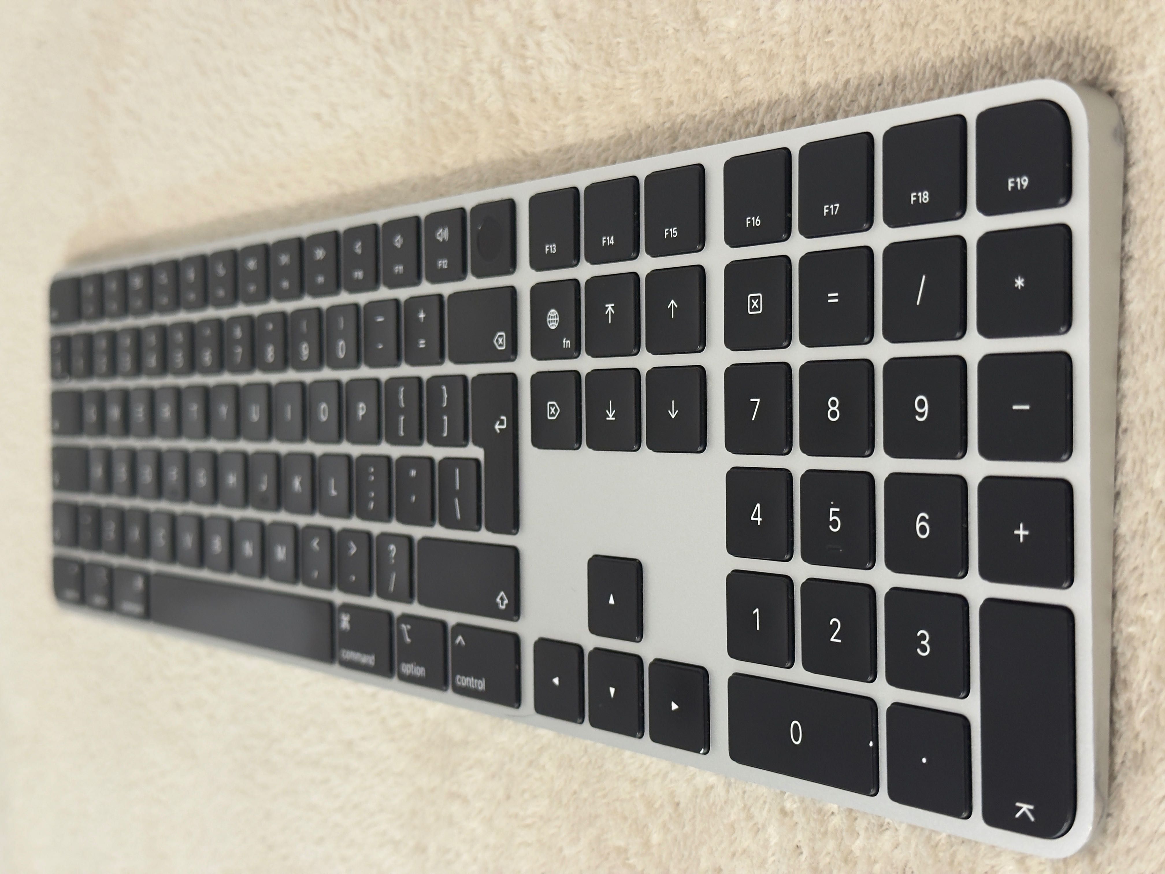 Tastatura Apple Magic, Touch ID, Numeric Keypad, layout International