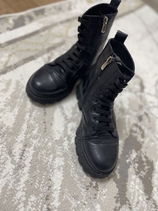 Продам сапоги 35 р-р