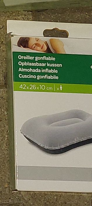 Saltea si umbrela plaja camping la mare munte pescuit