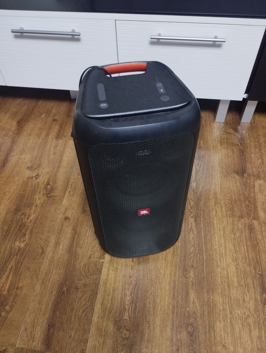 Boxă jbl partybox 100