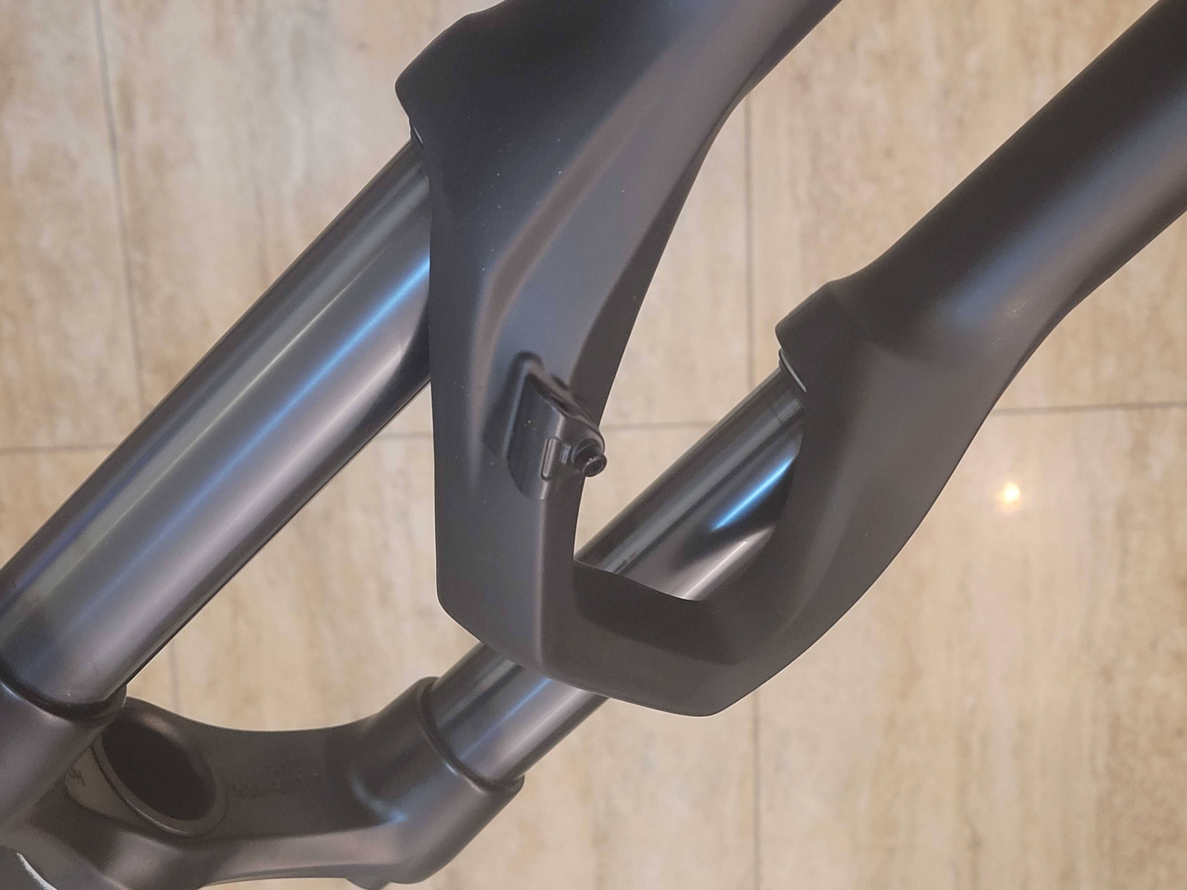 RockShox 35 Silver TK 29" Solo Air 130mm Tapered Boost furca suspensie