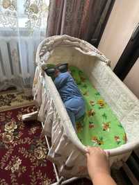 Продам кровати для новорожденных качалка