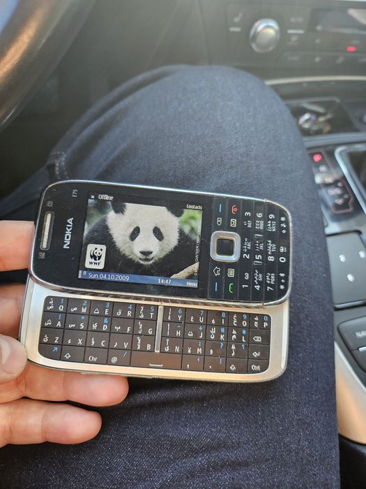 Nokia E75 telefoane cu butoane clasic