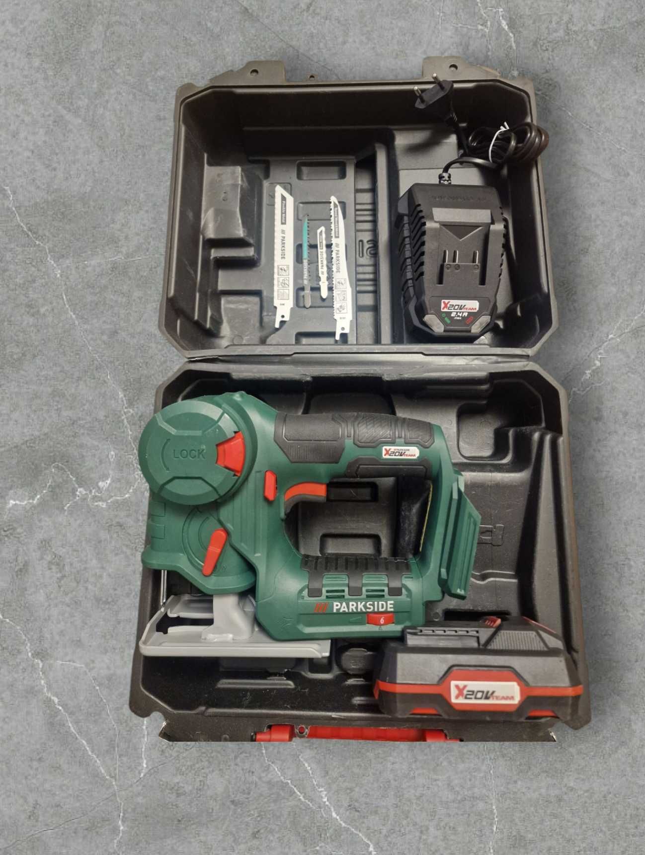 Ferastrau sabie/ pendular cu acumulator si incarcator PARKSIDE