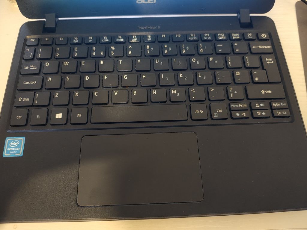 Лаптоп Acer Travelmate B117 11.6"