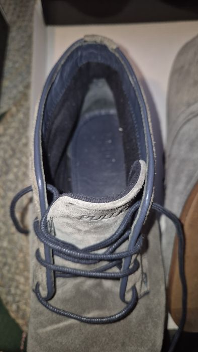 Pantofi piele întoarsă  puțin uzati