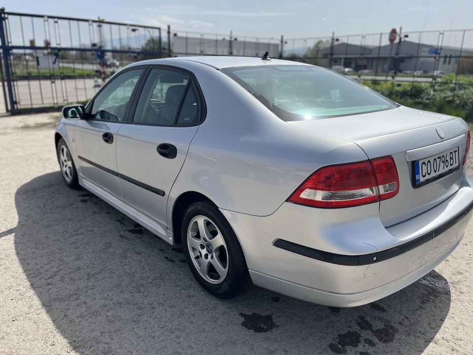 Продавам Сааб 93 2004 г, технически изправен в свижение