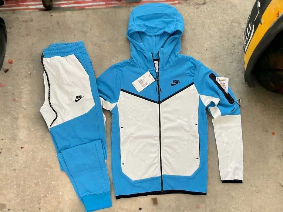 Trening Nike TECH Fleece Baby Blue / Set complet