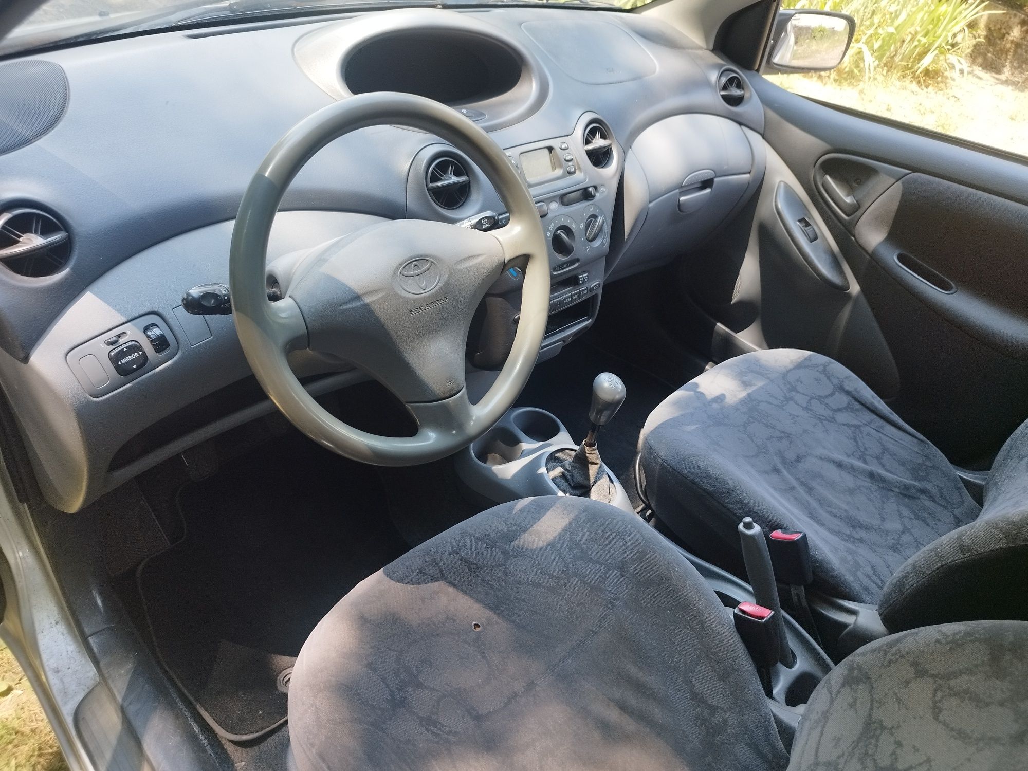 Toyota Yaris 1.0 i (2002)