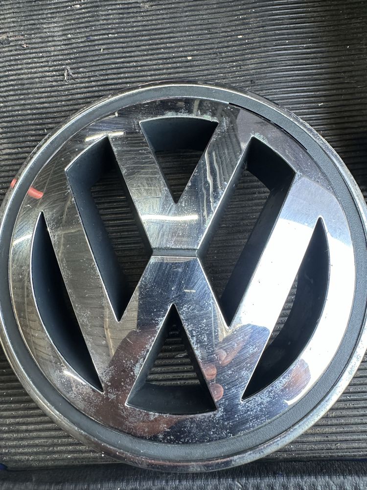 Емблема предна VW Passat 6 cc Jetta golf tiguan 1K5853600 3C0853600A