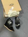 Sandale platforma UGG