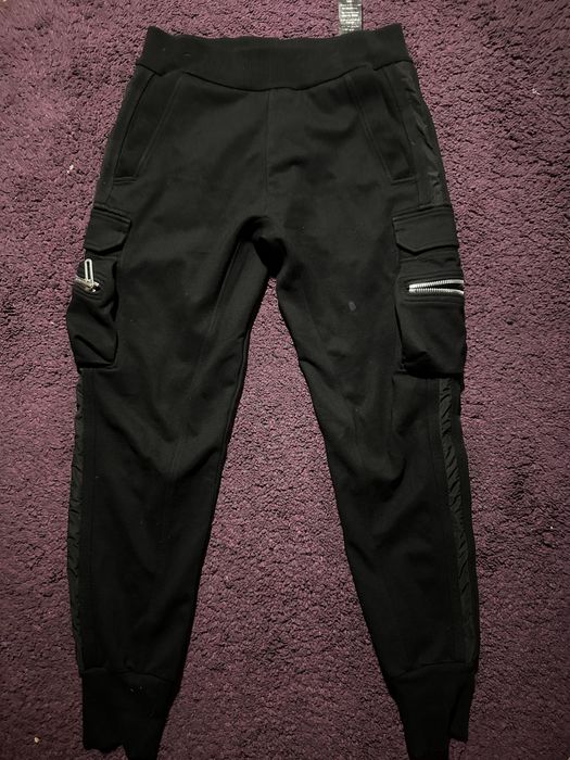 Pantaloni vagabond