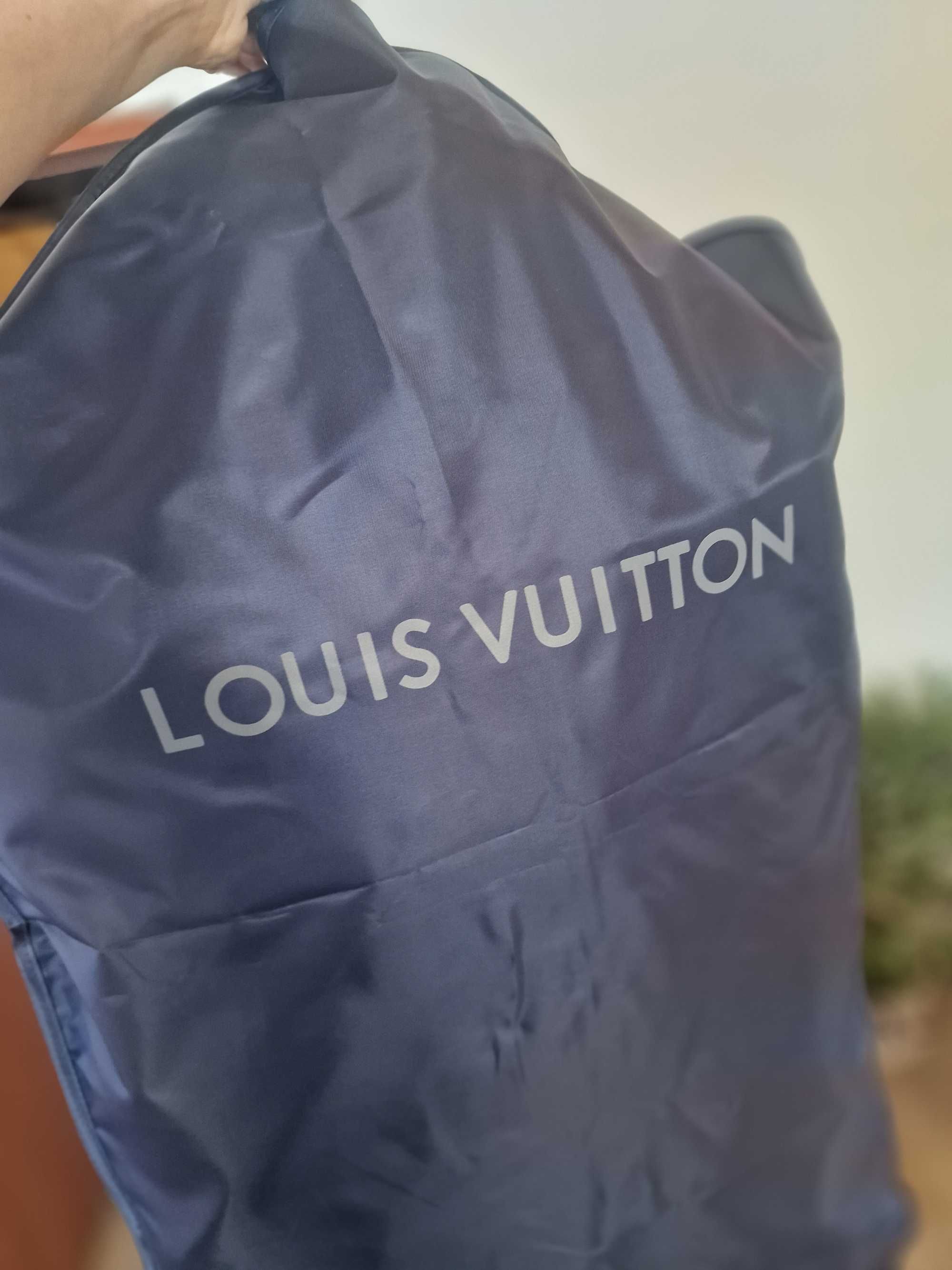 Louis Vuitton зимно яке