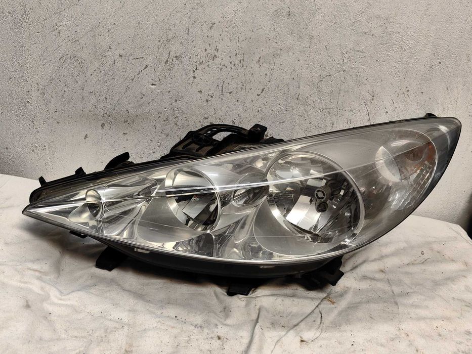 Оригинален фар Пежо 207  Peugeot 207