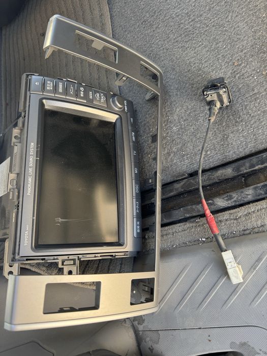 Продам аудио систему, магнитолу тойота эстима