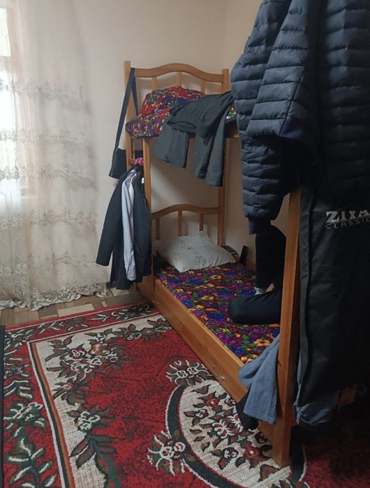 Hokimiyat yaqinida 2 xonali kvartira ijaraga beriladi.