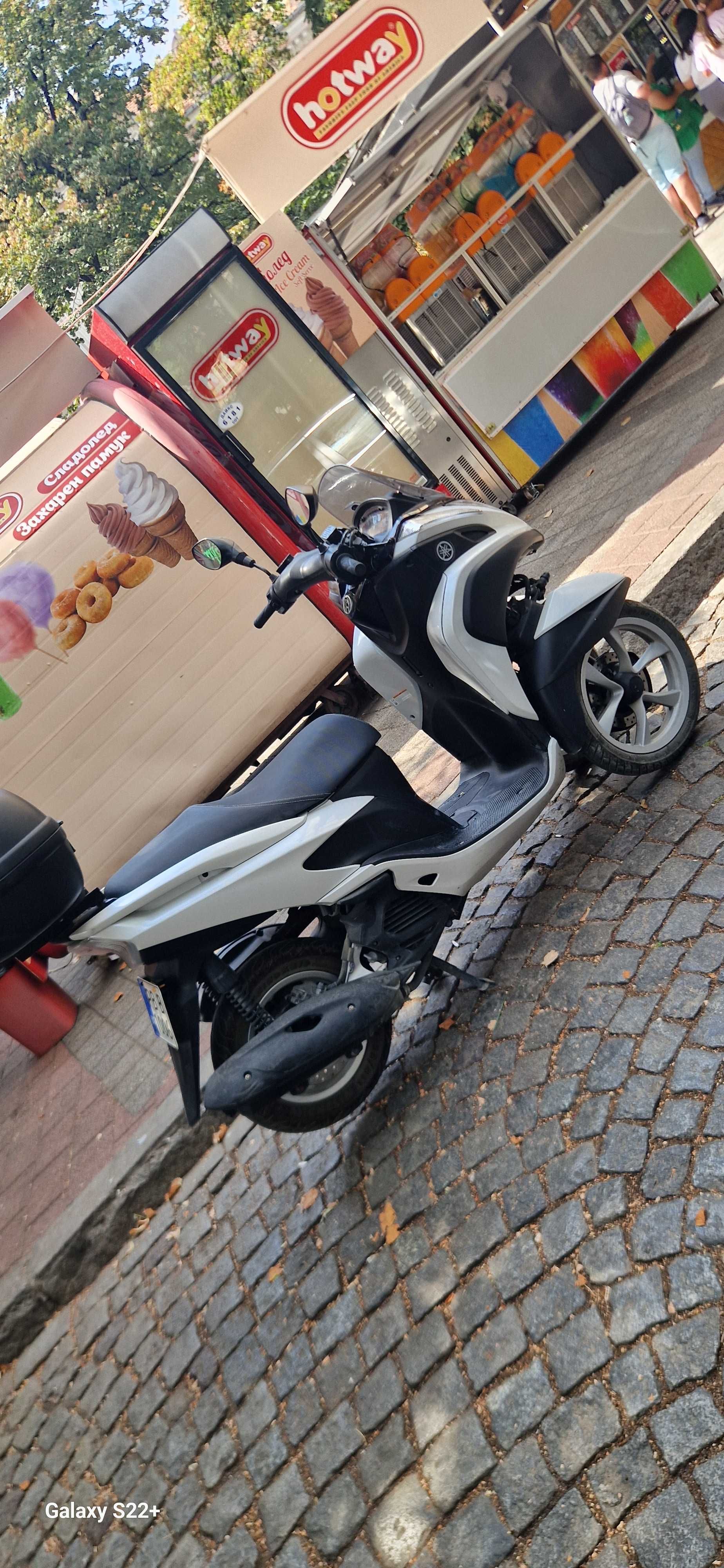 Продавам Yamaha Tricity 125cc
