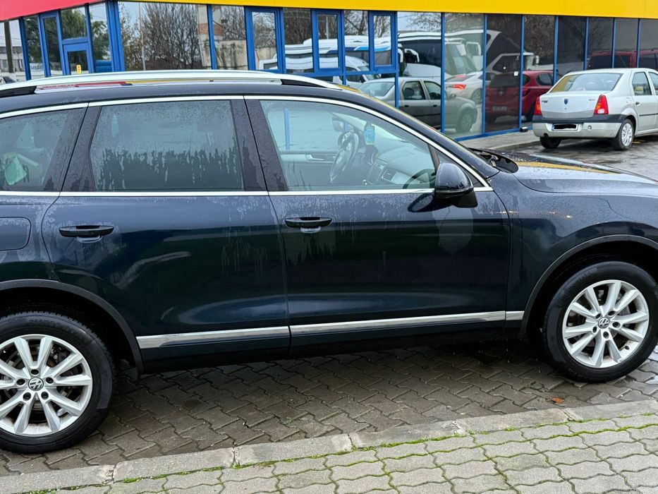 Vand VW Touareg 2018, in stare foarte buna