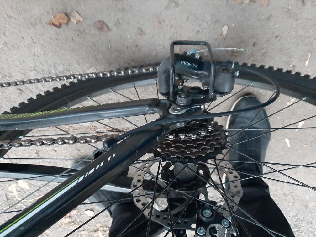 Продам или обмен на телефон велосипед спортивный колесо 26 в идеале
