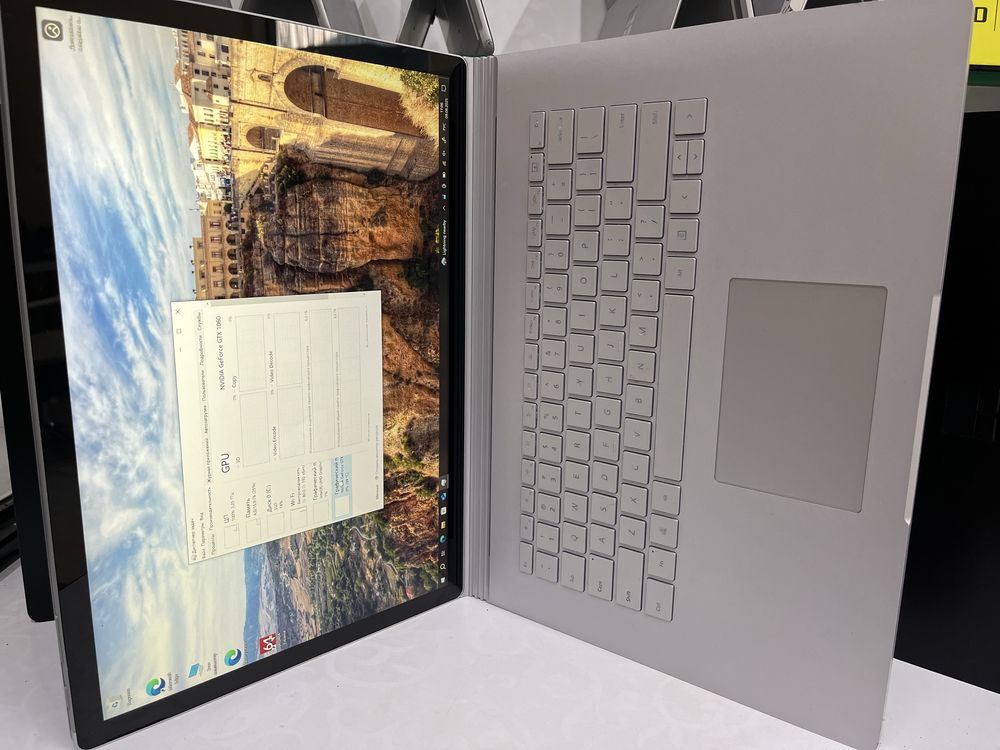 Surface book 2 15 дюймов i7 16gb 512ssd Touch screen